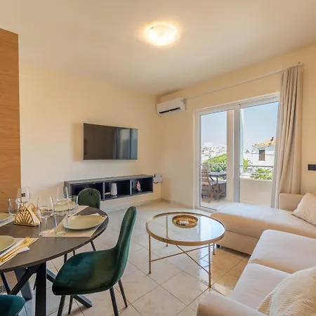 Apartman Rhodes Sunrise View Suite! 1br, Sleeps 4